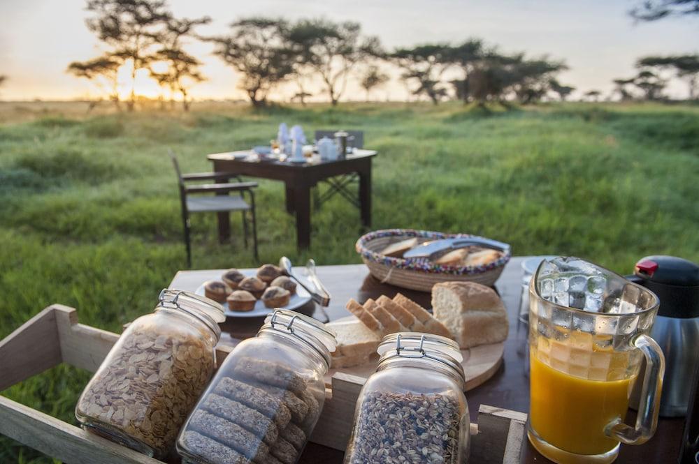 Robanda Karibu Camps And Lodges Sametu Camp Serengeti מראה חיצוני תמונה